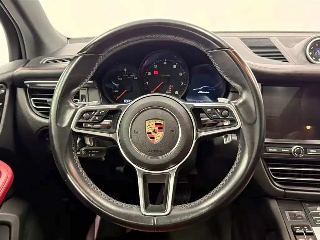 Porsche Macan 2020 Macan 2.0T фото 12
