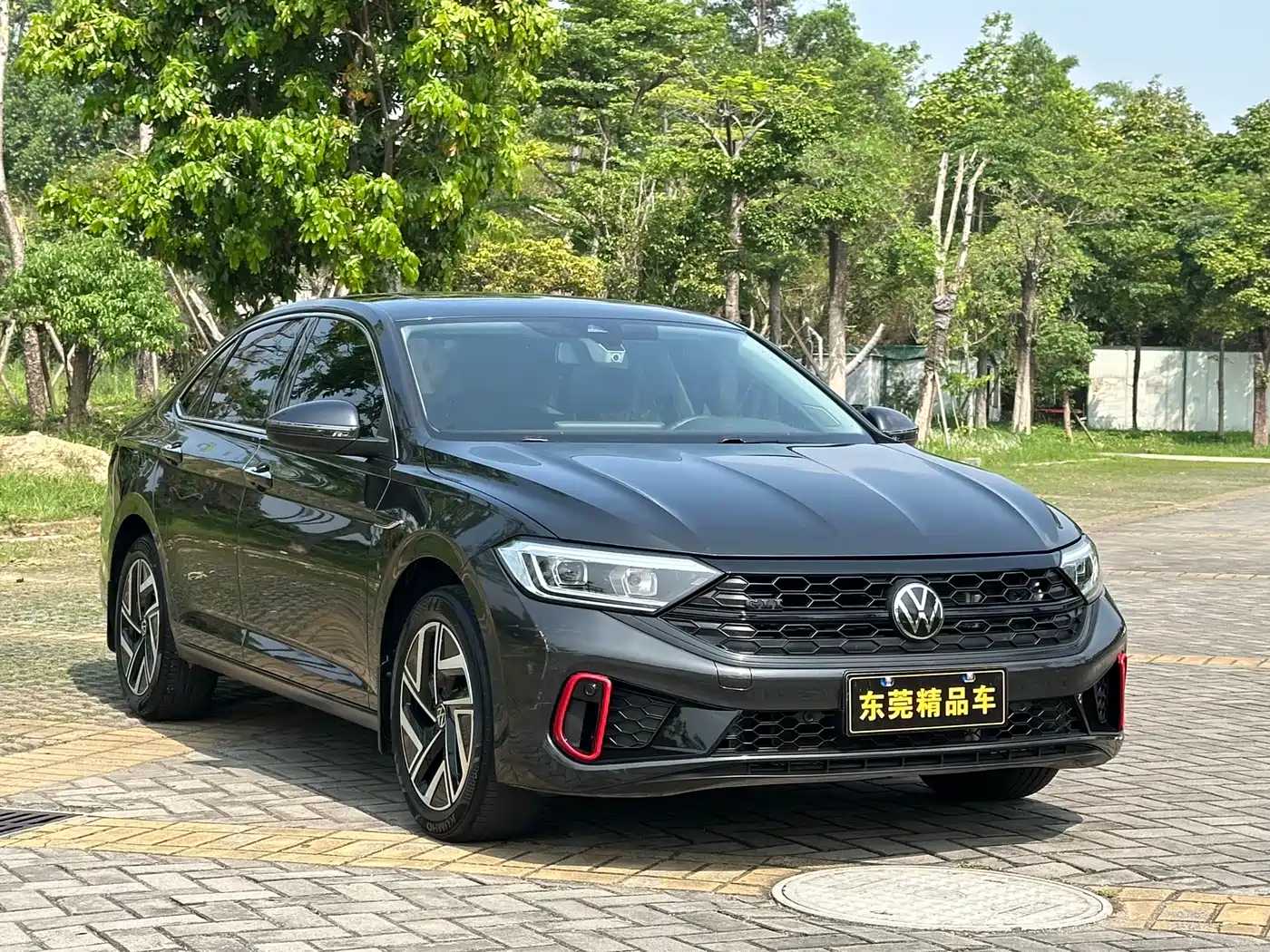 Volkswagen Sagitar 2023 300TSI DSG Surpassing Edition