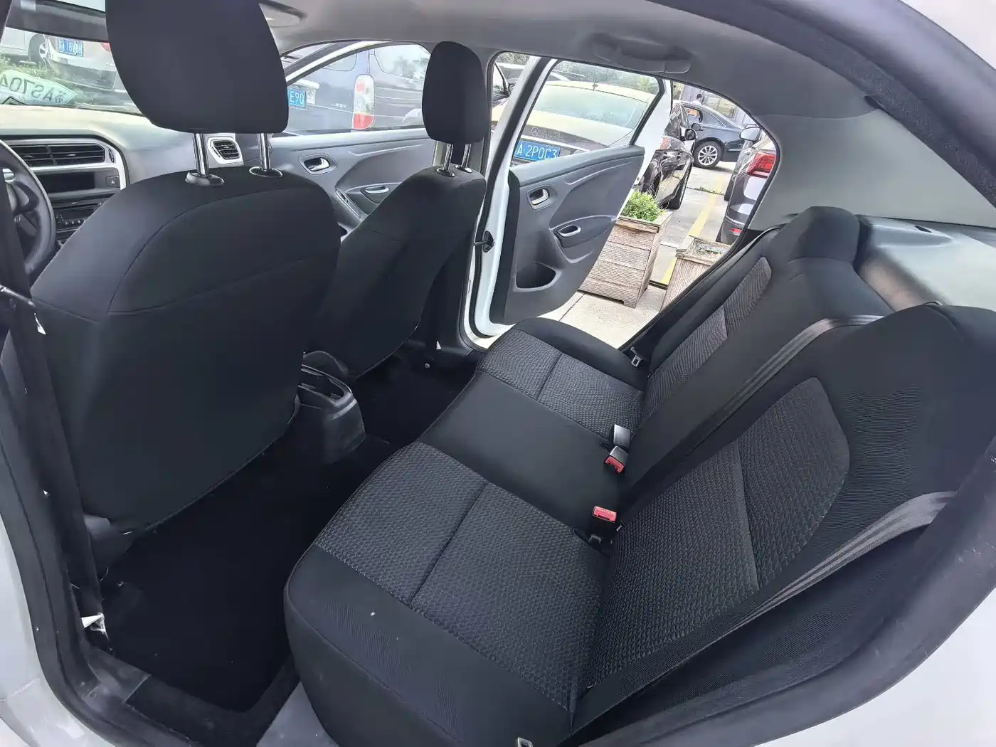 Peugeot 301 2014 2014 1.6L Manual Comfort Edition