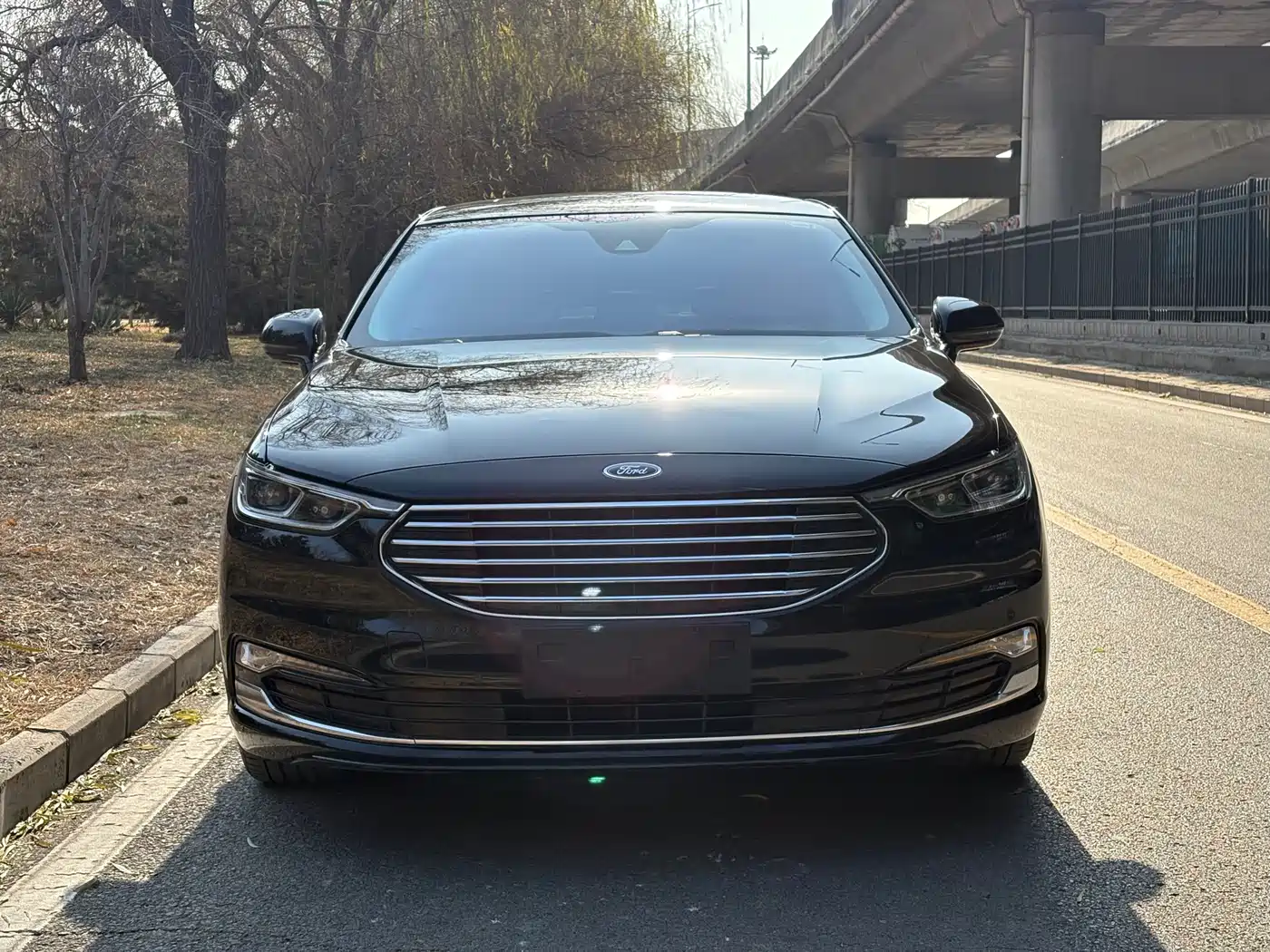 Ford Taurus 2021 2019 EcoBoost 245 Premium Edition