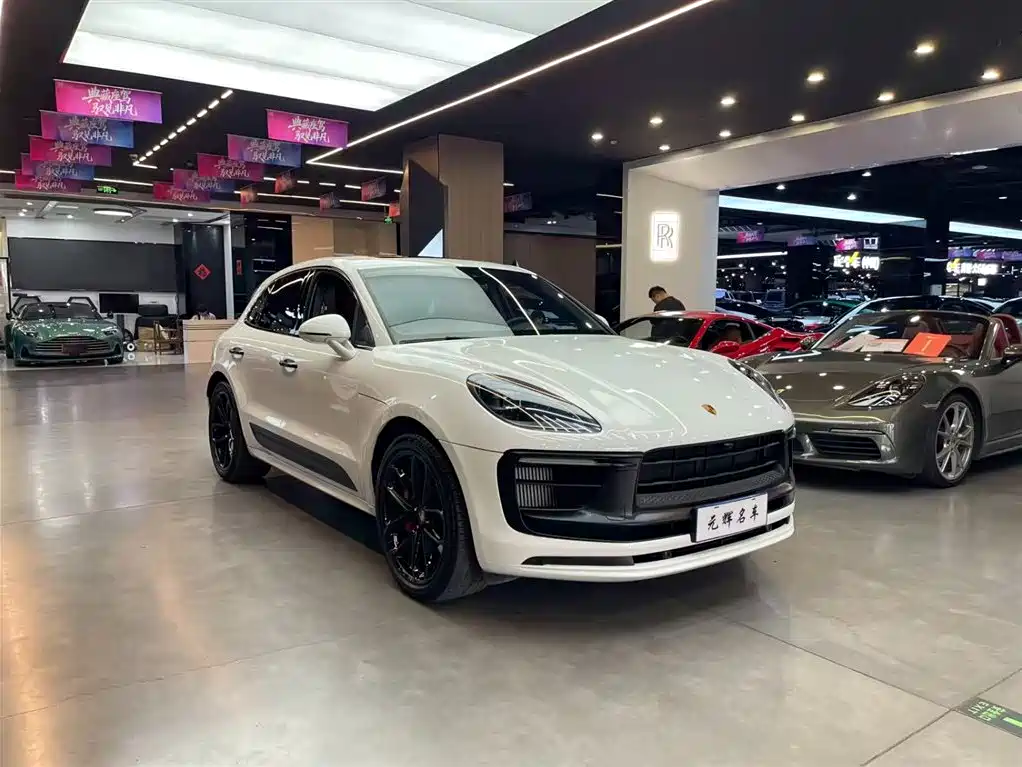 Porsche Macan 2023 Macan GTS 2.9T фото 3