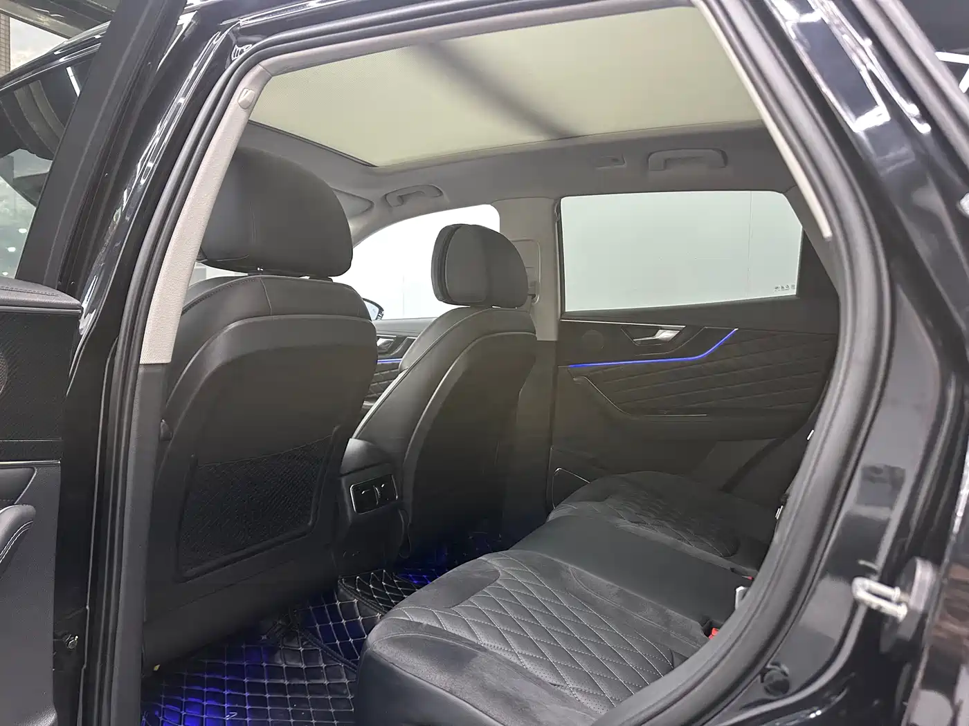 Hongqi HS5 2019 2.0T Smart Connect Enjoy 4WD Edition фото 5