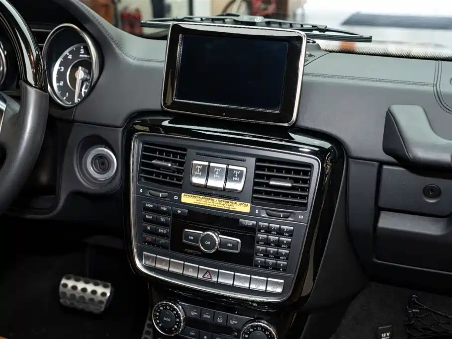 Mercedes-Benz G-Class AMG 2013 AMG G 65 фото 13