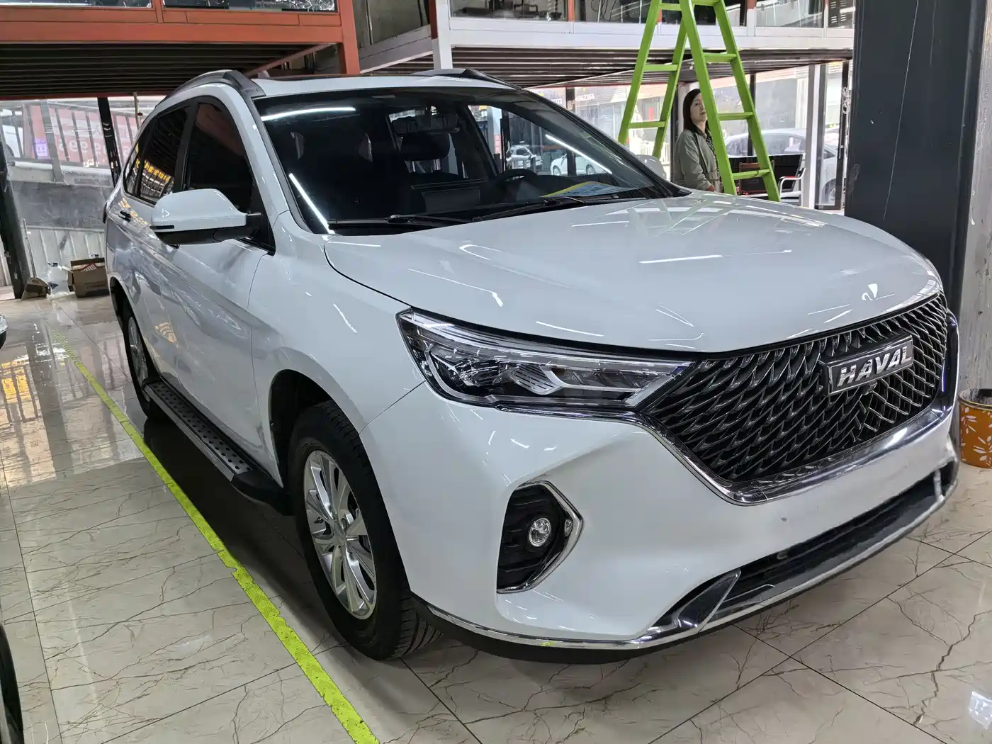Haval M6 2021 PLUS 1.5T DCT Luxury Smart Connect фото 3