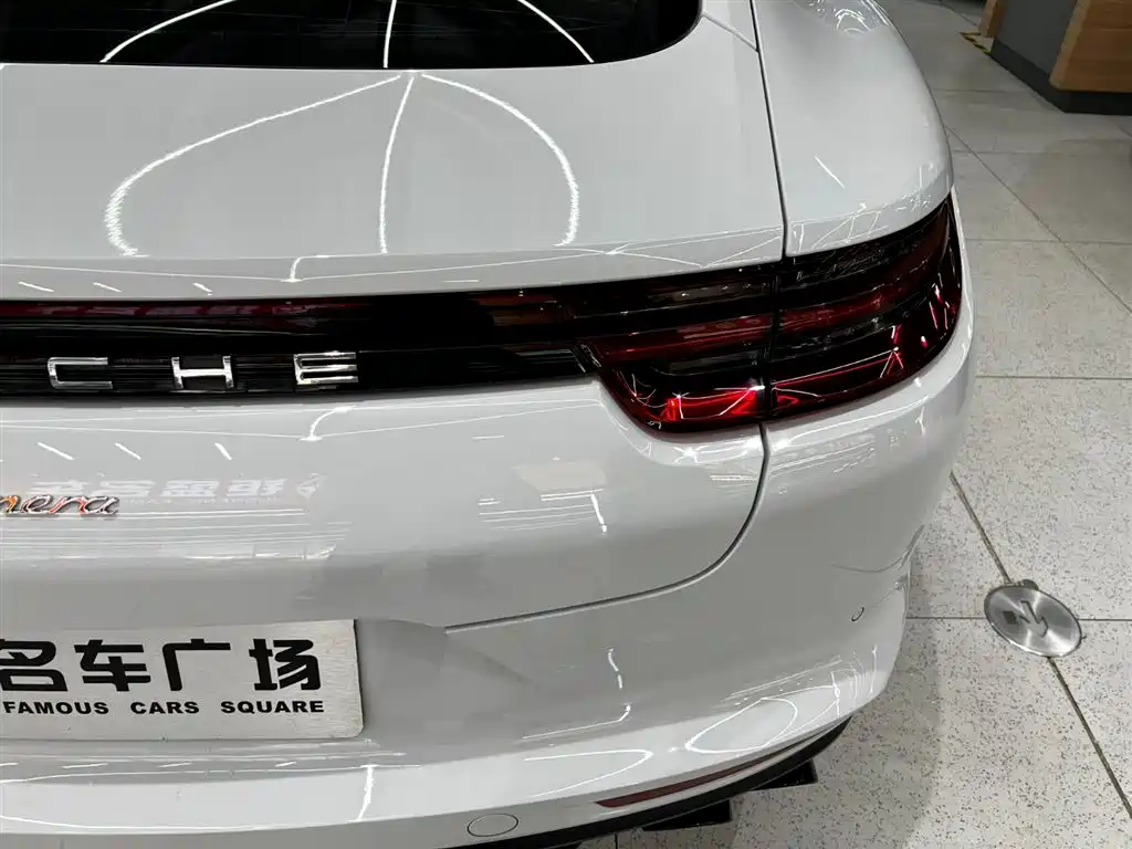 Porsche Panamera 2017 Panamera 3.0T фото 3