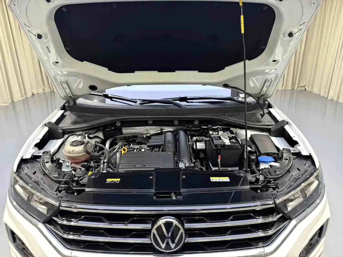 Volkswagen T-ROC 2022 280TSI DSG 2WD Comfort PLUS фото 11
