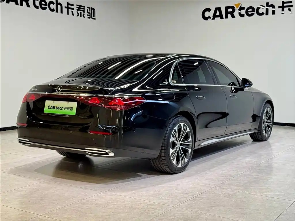 Mercedes-Benz E-Class New Energy 2024 E 350 e L Plug-in Hybrid Sedan фото 4