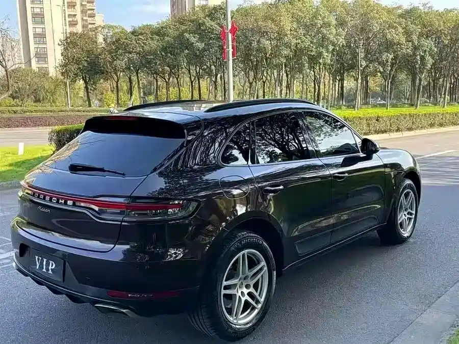 Porsche Macan 2018 Macan 2.0T фото 25