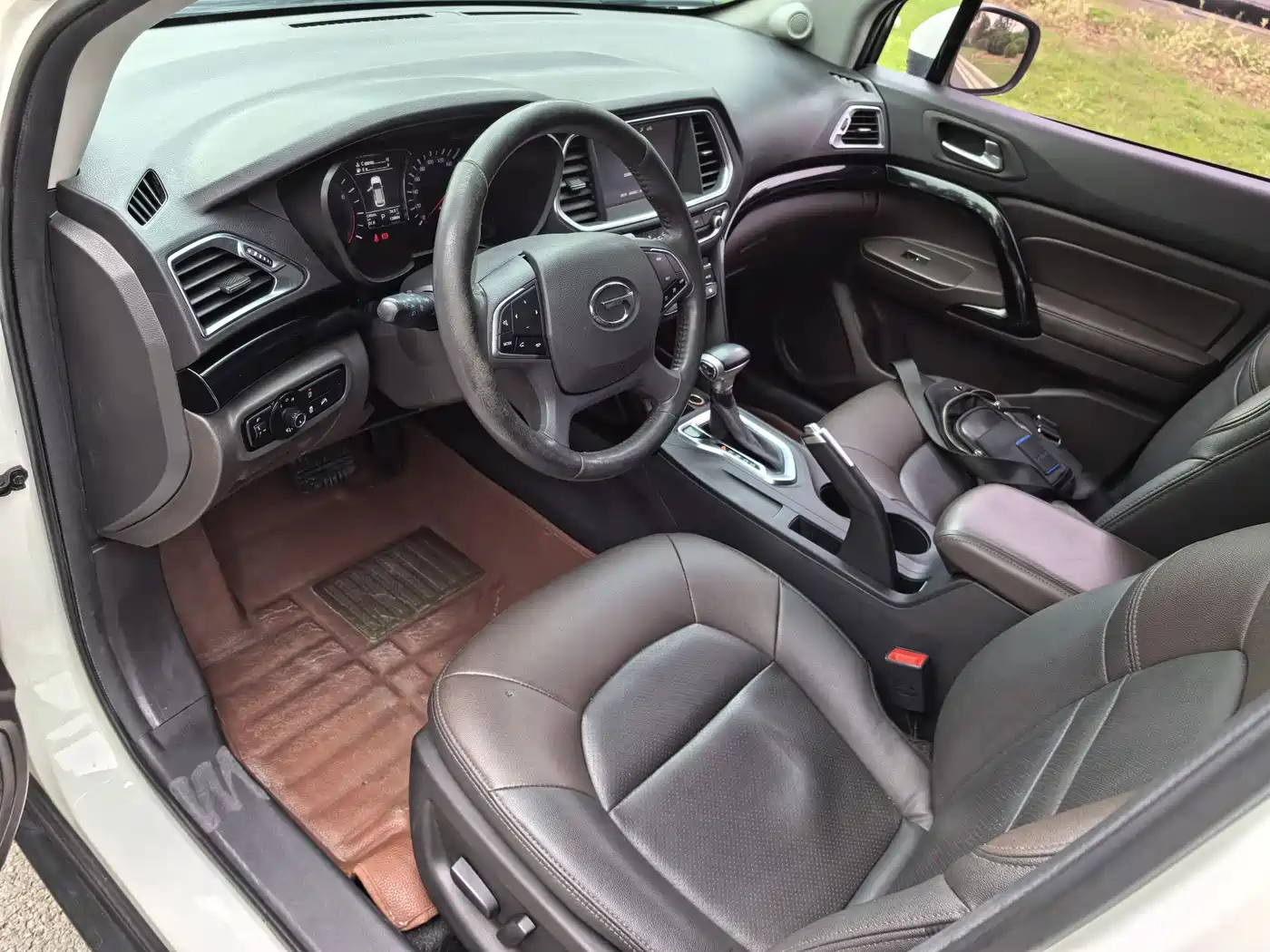 GAC Trumpchi Trumpchi GS4 2015 200T G-DCT Luxury Edition фото 5