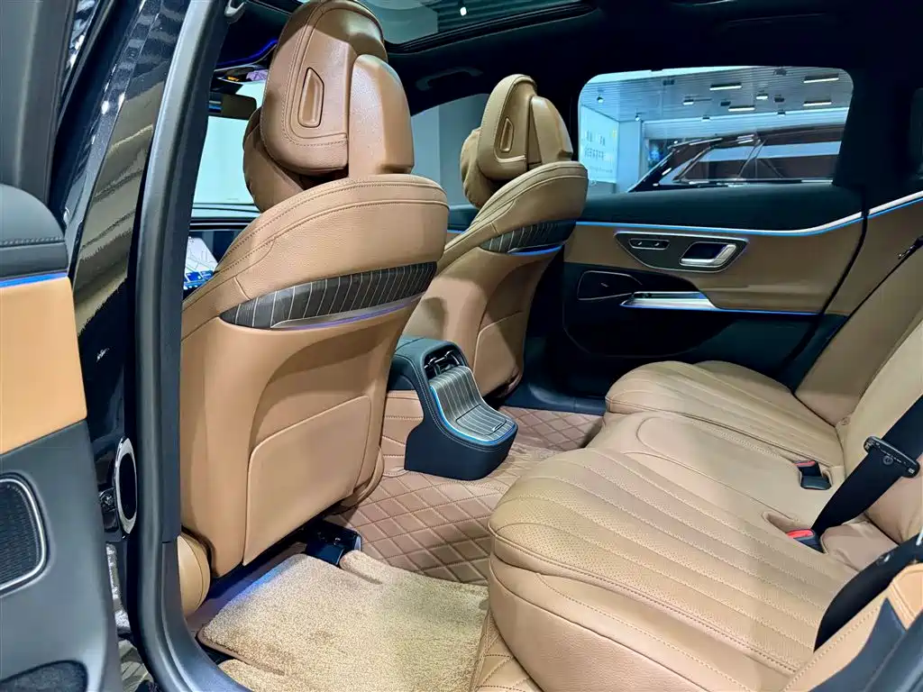 Mercedes-Benz E-Class New Energy 2024 E 350 e L Plug-in Hybrid Sedan фото 25