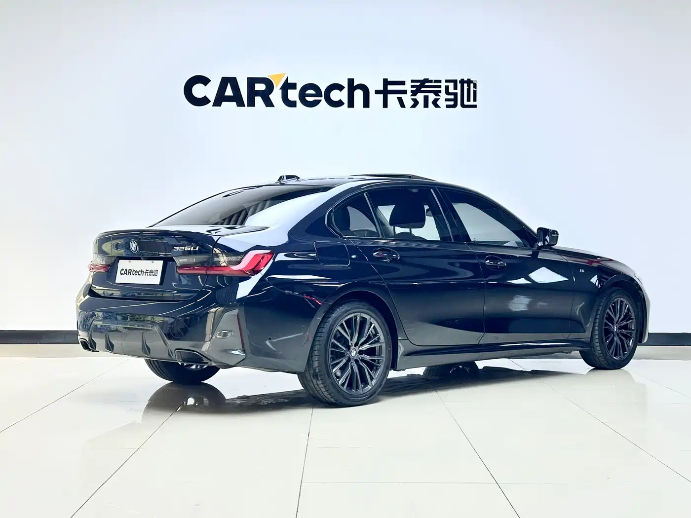 BMW 3 Series 2023 325Li M Sport Black Night Package фото 4