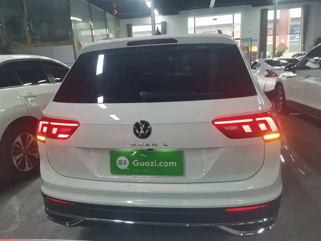Volkswagen Tiguan L 2023 330TSI Auto 2WD Comfort Edition фото 5
