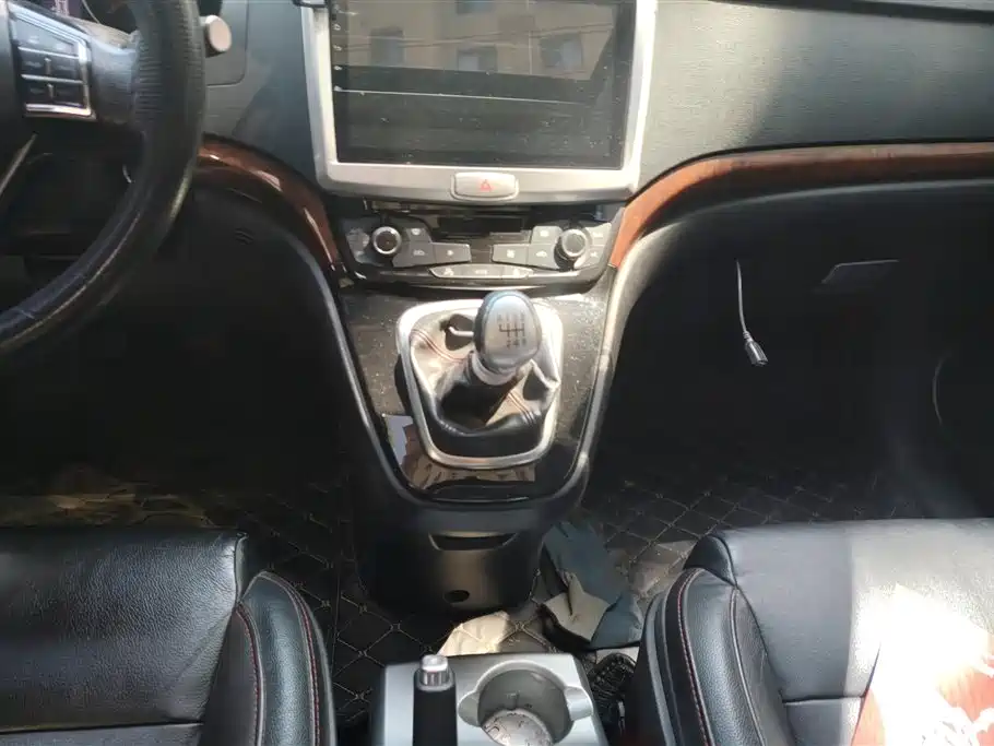 Haval H6 2015 Sport Edition 1.5T Manual 2WD Elite фото 16