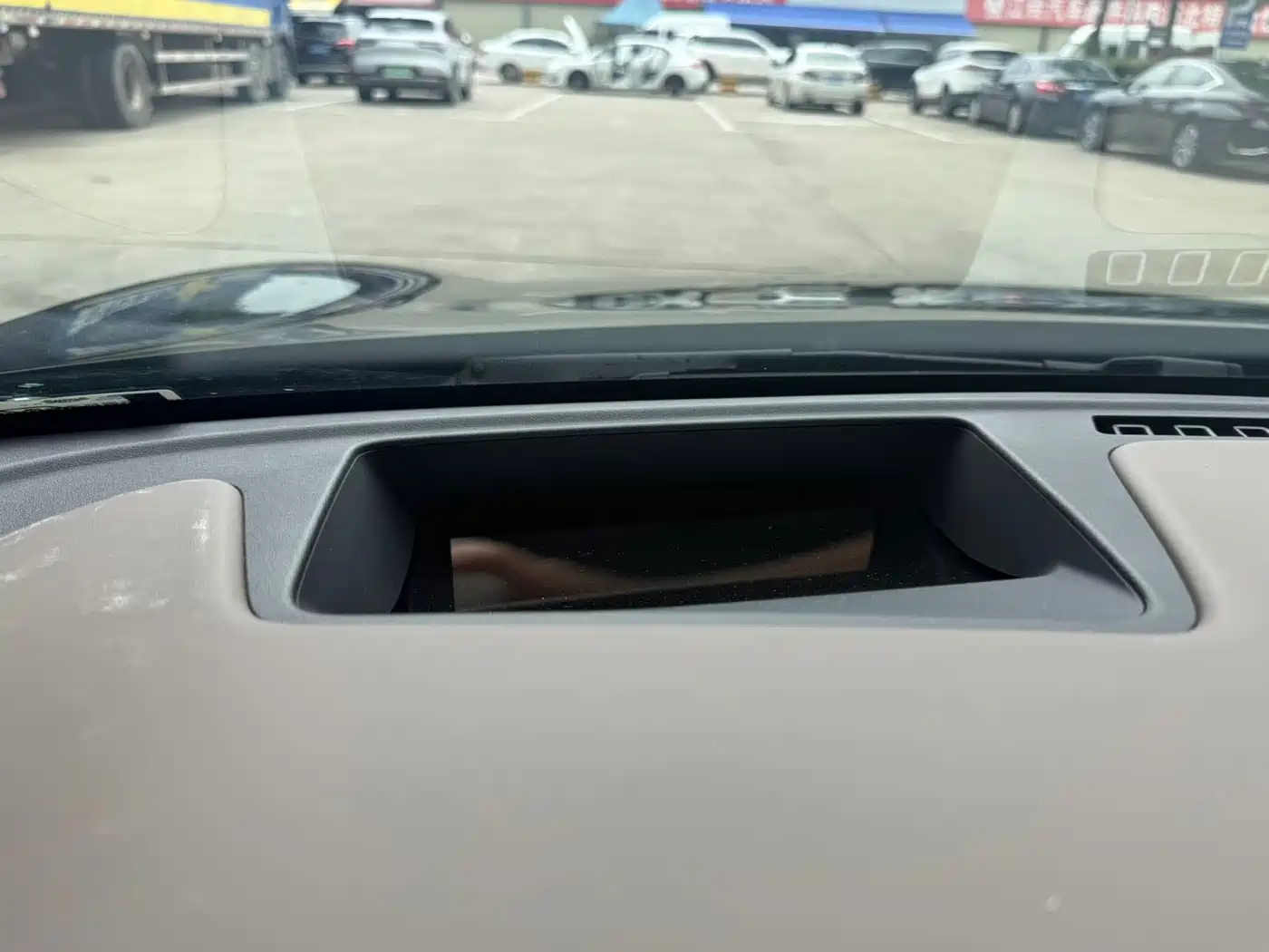 BYD Han 2025 Model EV 605KM Premium Version фото 7