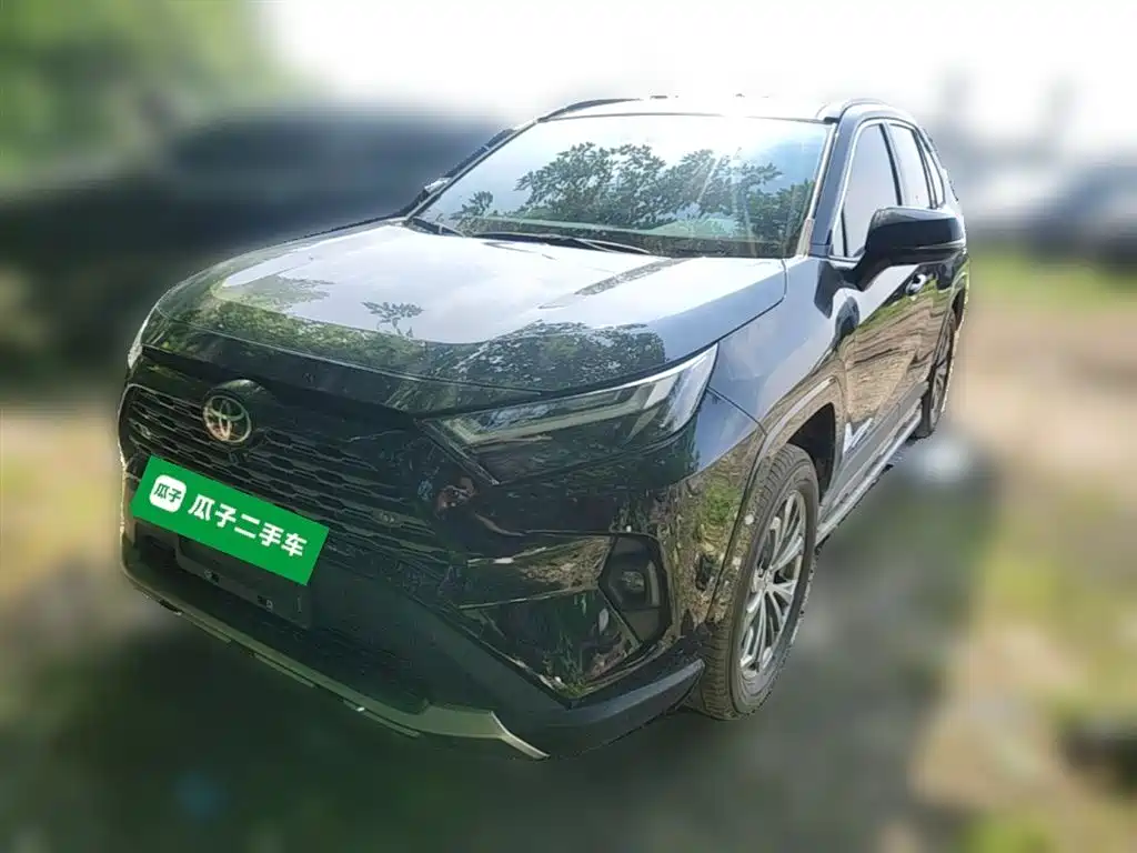 Toyota RAV4 Rongfang 2024 2.0L CVT FWD Style Plus Edition фото 3