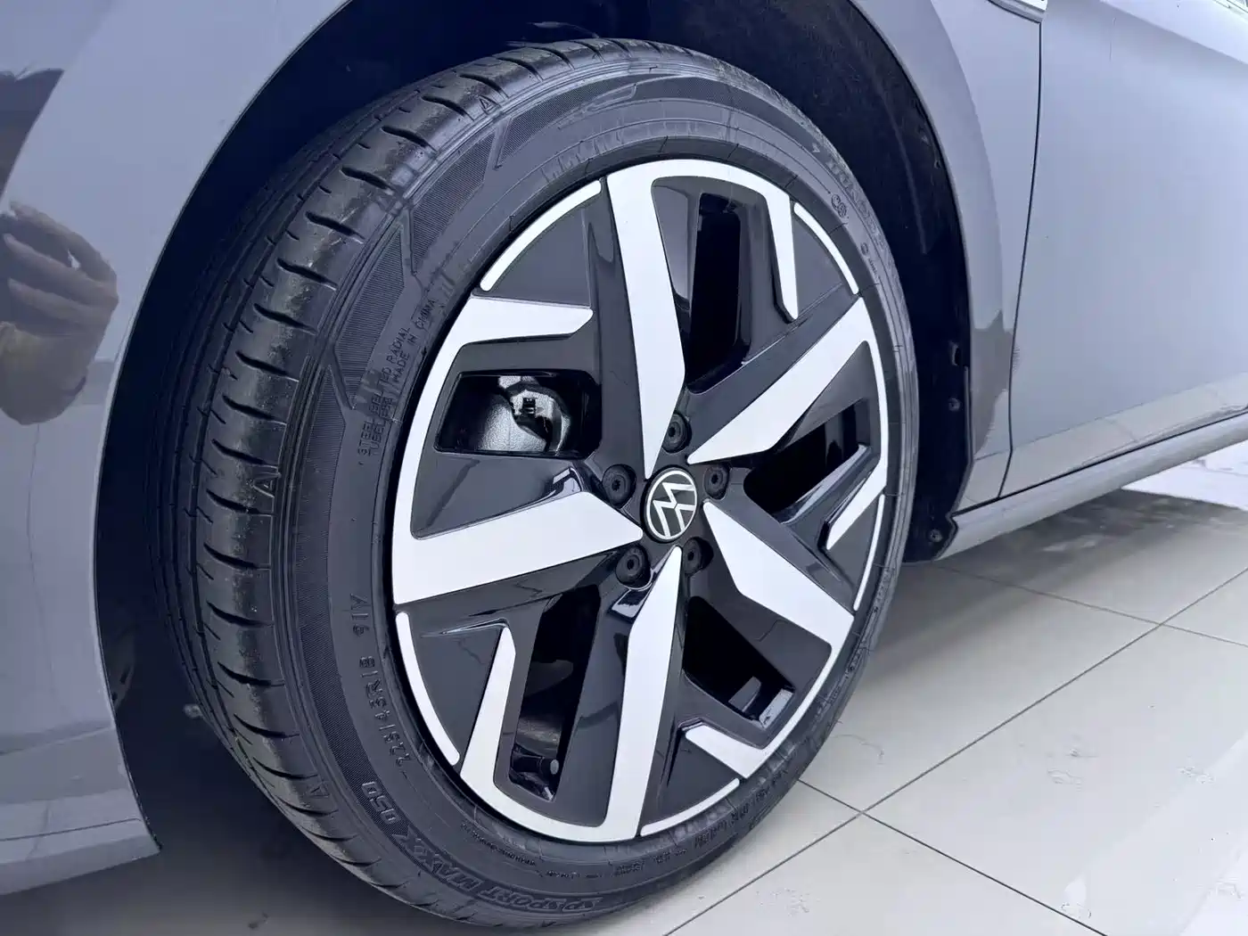 Volkswagen Lamando 2023 Lamando L 280TSI DSG Cool Edition фото 4