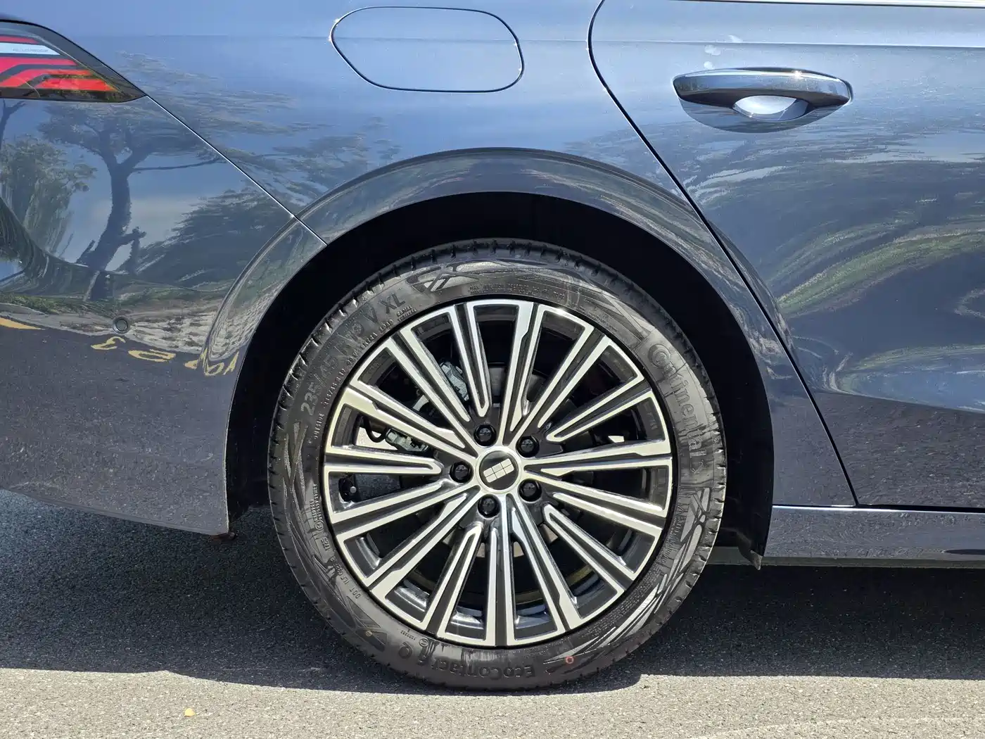 Geely Galaxy Galaxy A7 2025 EM-i фото 25