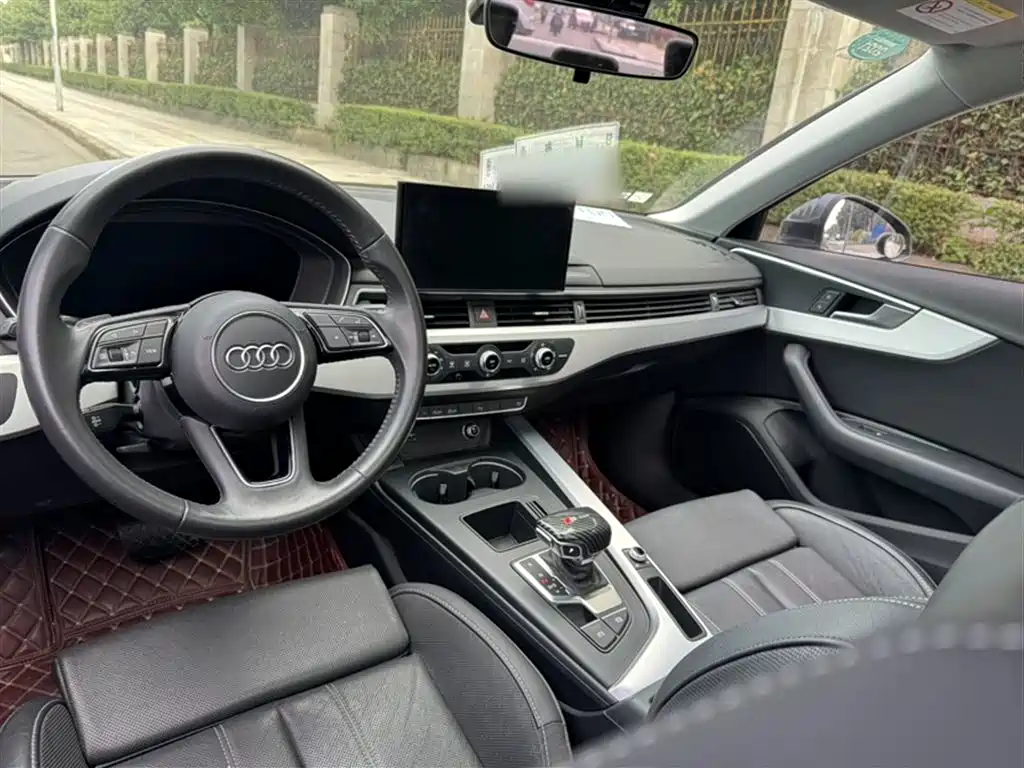 Audi A4L 2020 40 TFSI Fashion Dynamic Edition фото 4