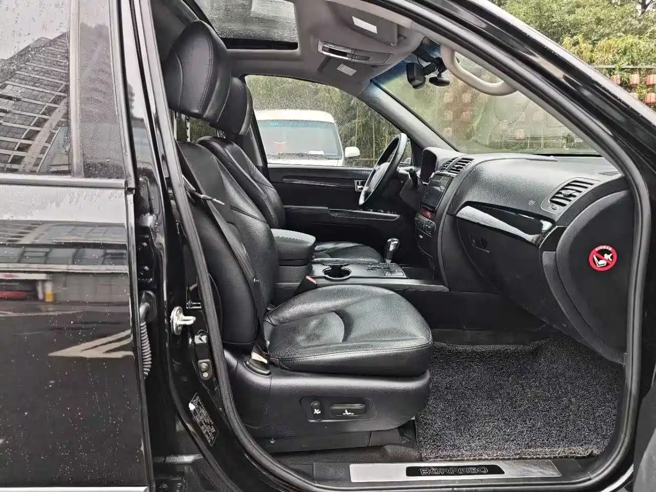 Kia Borego 2013 3.8L Luxury Edition China V фото 19