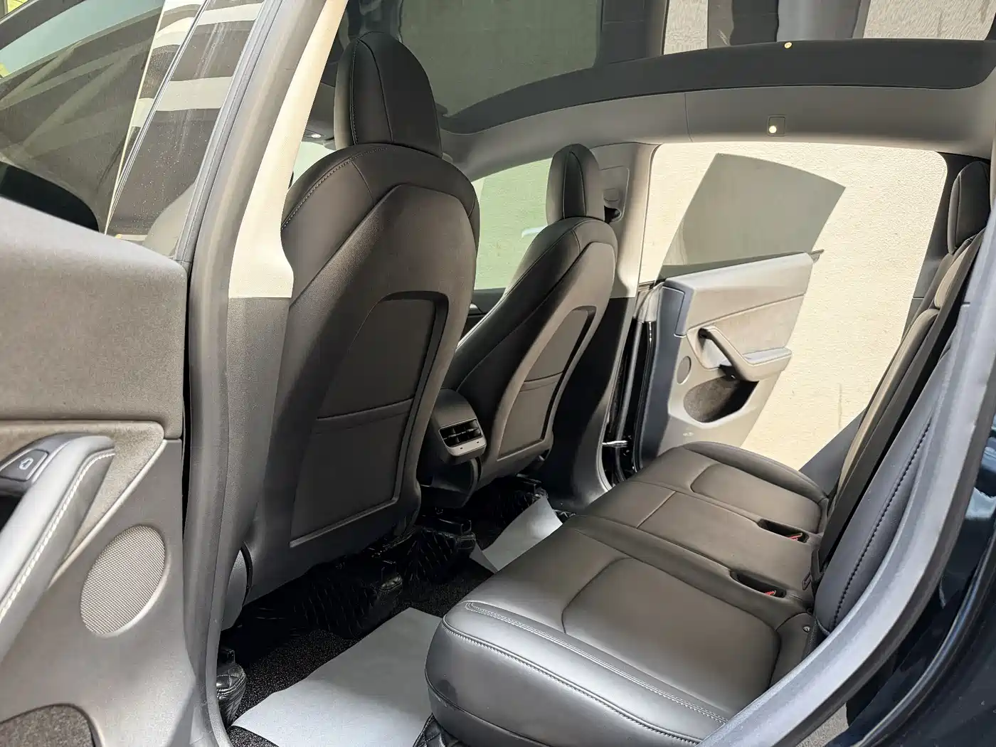 Tesla Model Y 2021 2021 Standard Range Rear-Wheel Drive