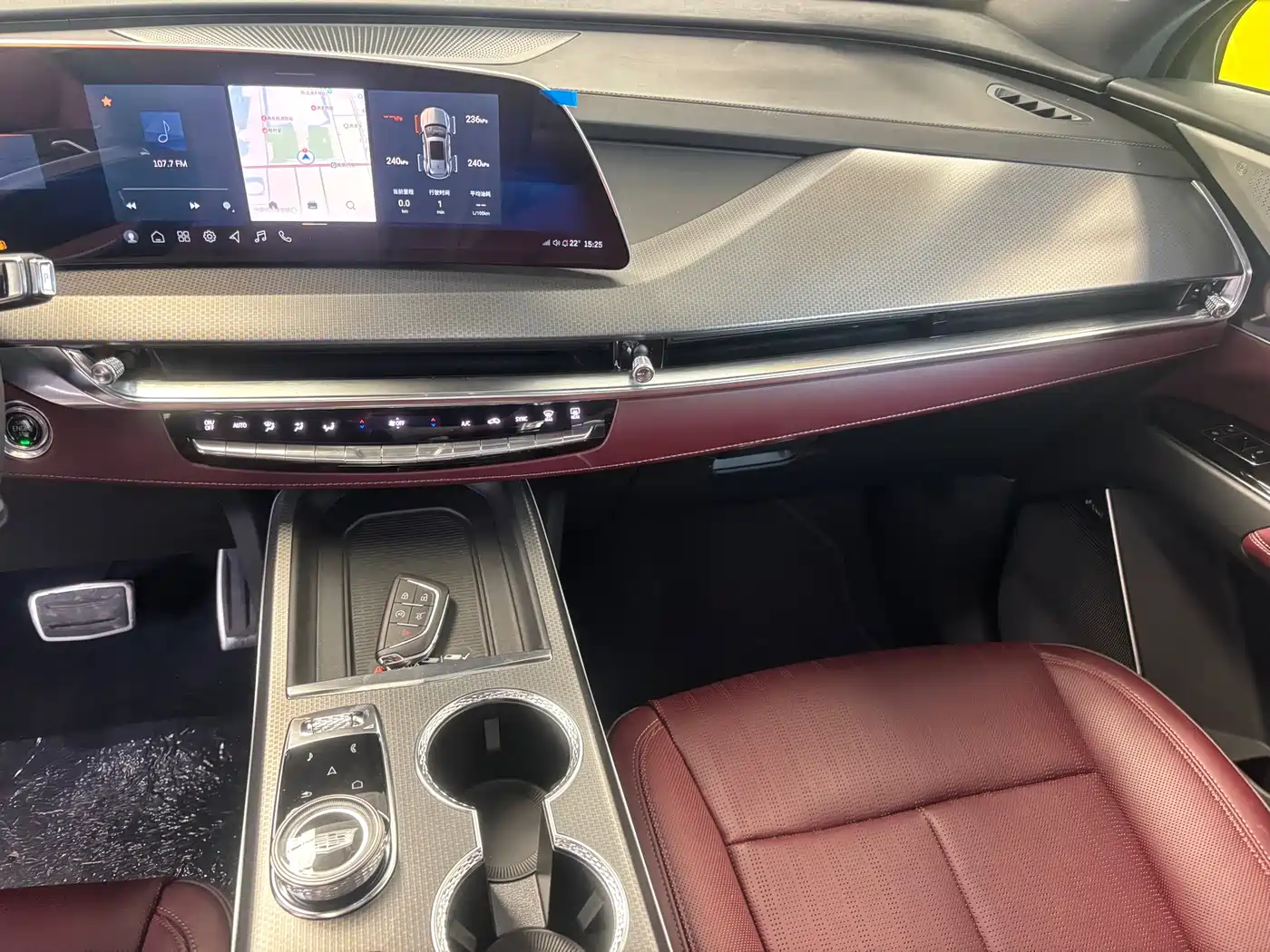 CADILLAC XT5