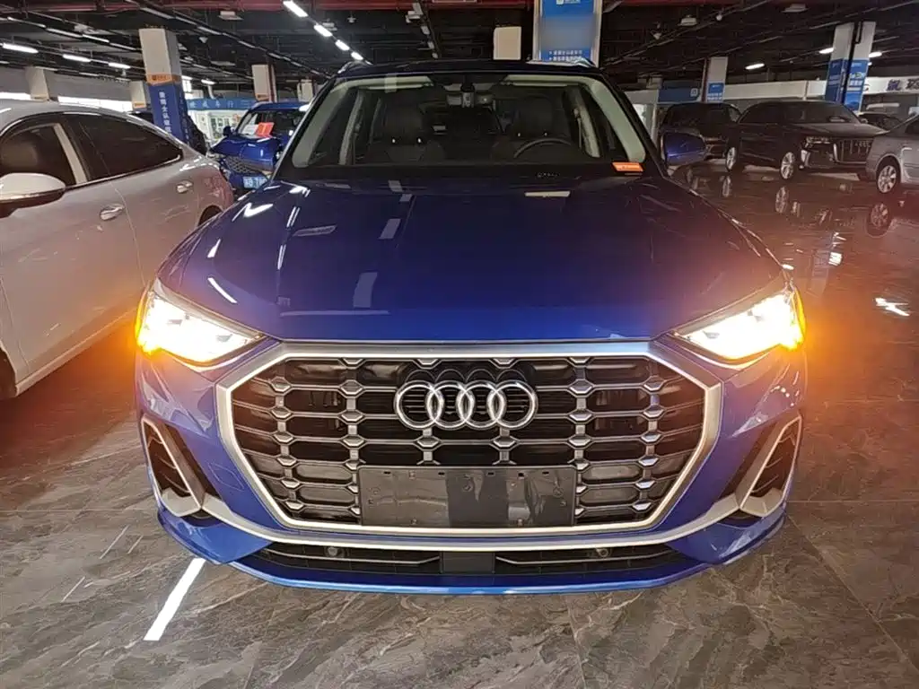 Audi Q3 2019 40 TFSI Fashion Dynamic фото 3
