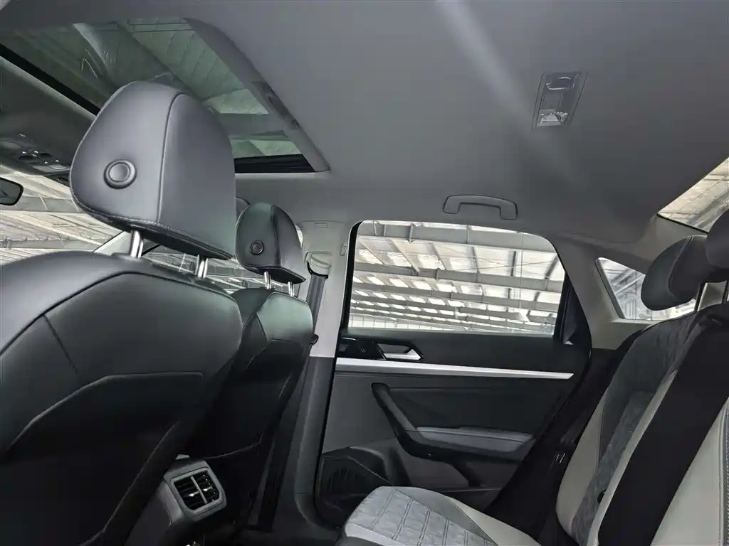 Volkswagen Lavida 2023 280TSI DSG Comfort Edition фото 8