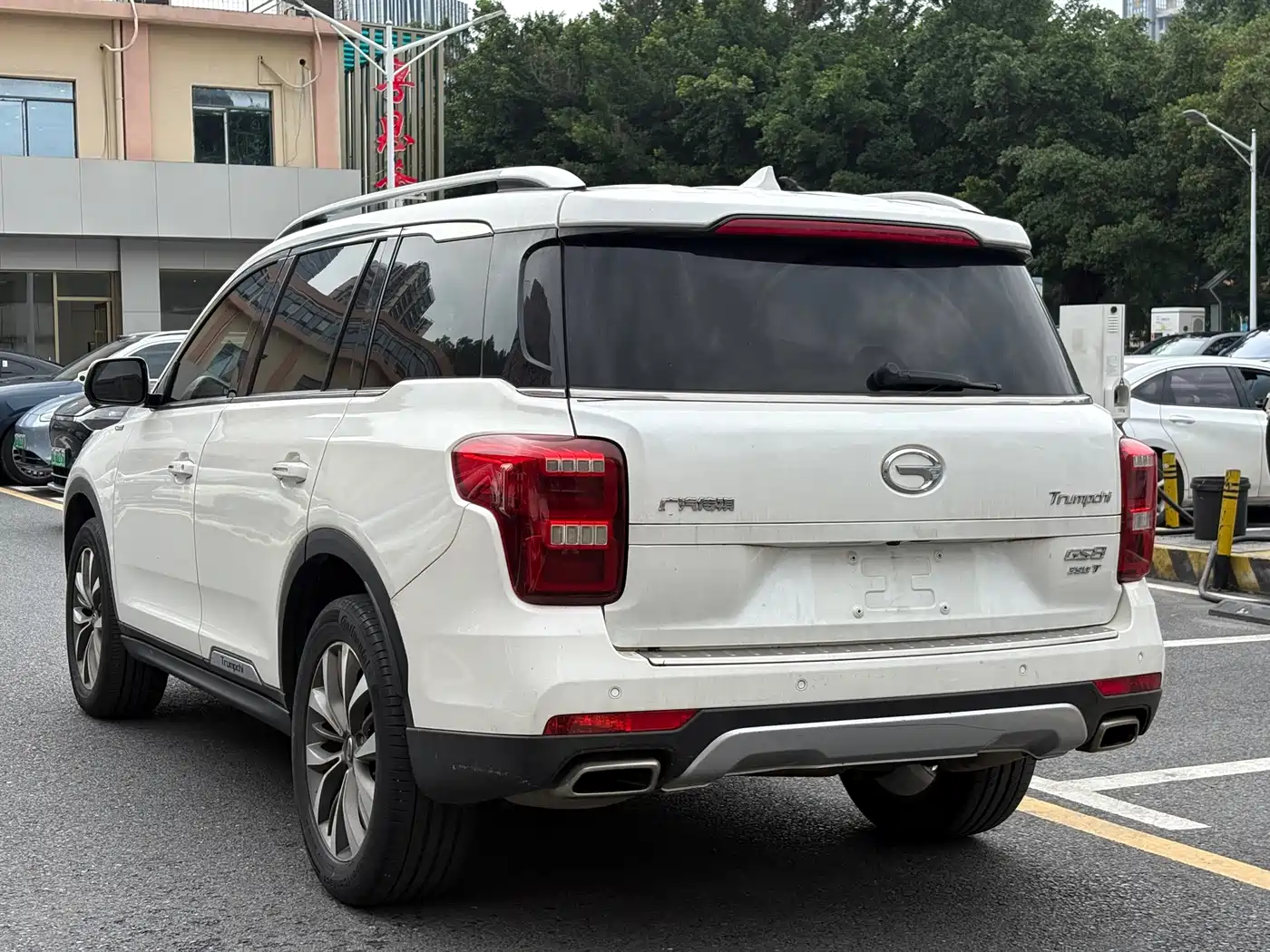 GAC Trumpchi Trumpchi GS8 2019 390T 2WD Luxury Smart Connect Edition (7-seater) фото 5