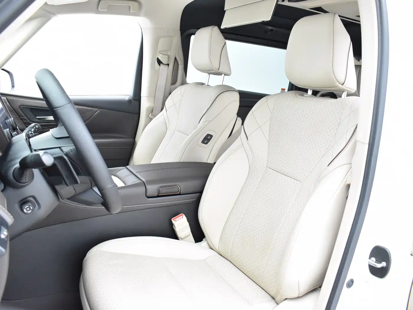 Toyota Vellfire 2024 Crown Hybrid 2.5L Executive Premium Edition фото 14