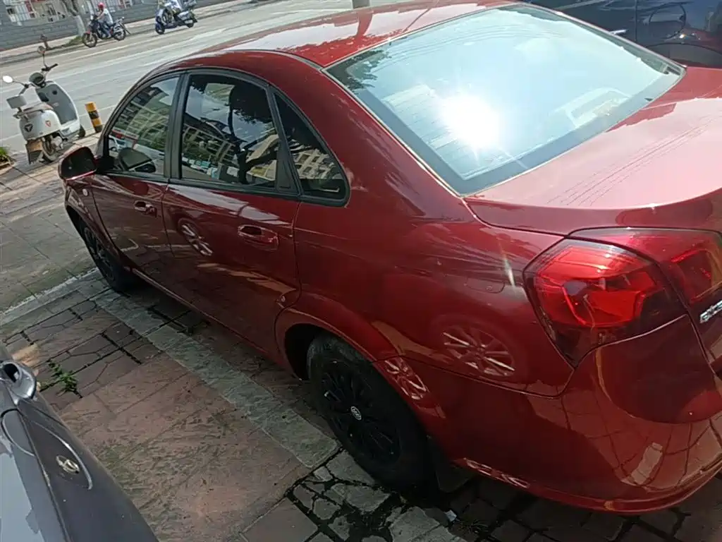 Buick Excelle 2013 1.5L Automatic Classic фото 5