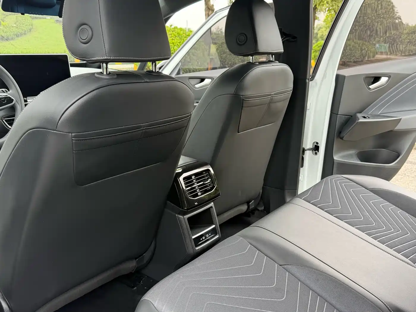 Volkswagen ID.3 2025 Smart Pure Intelligent Edition фото 12