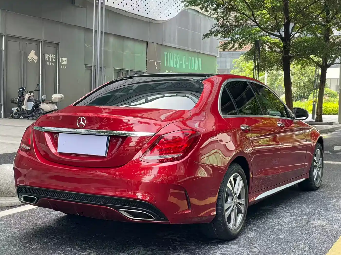 Mercedes-Benz C-Class 2017 Facelift C 200 L Sport Edition фото 15