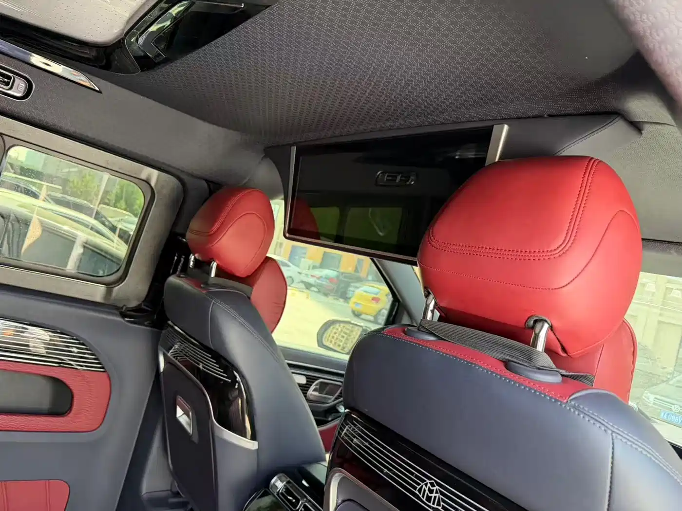 Mercedes-Benz Vito 2024 2.0T Business 7-Seater фото 5