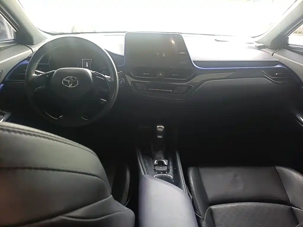 Toyota IZOA 2019 2018 2.0L Yichi Edition China V