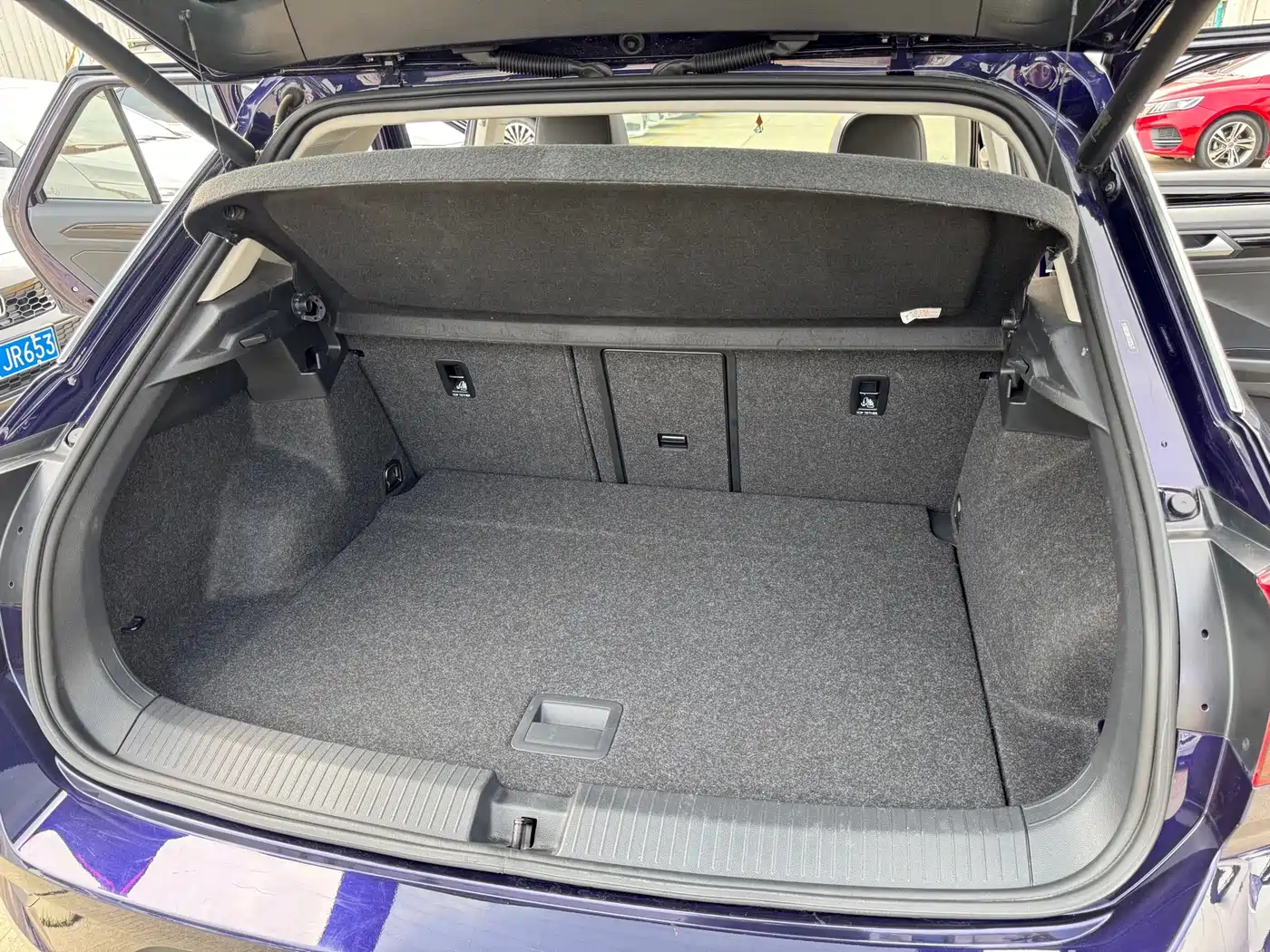 Volkswagen T-ROC 2022 280TSI DSG 2WD Comfort PLUS фото 10