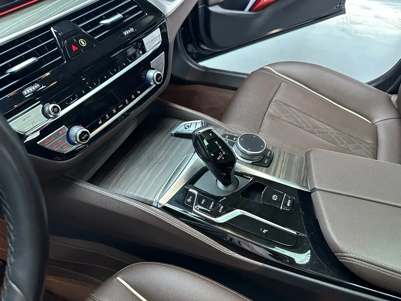 BMW 5 Series 2021 Facelift 530Li Leading Luxury Package фото 6