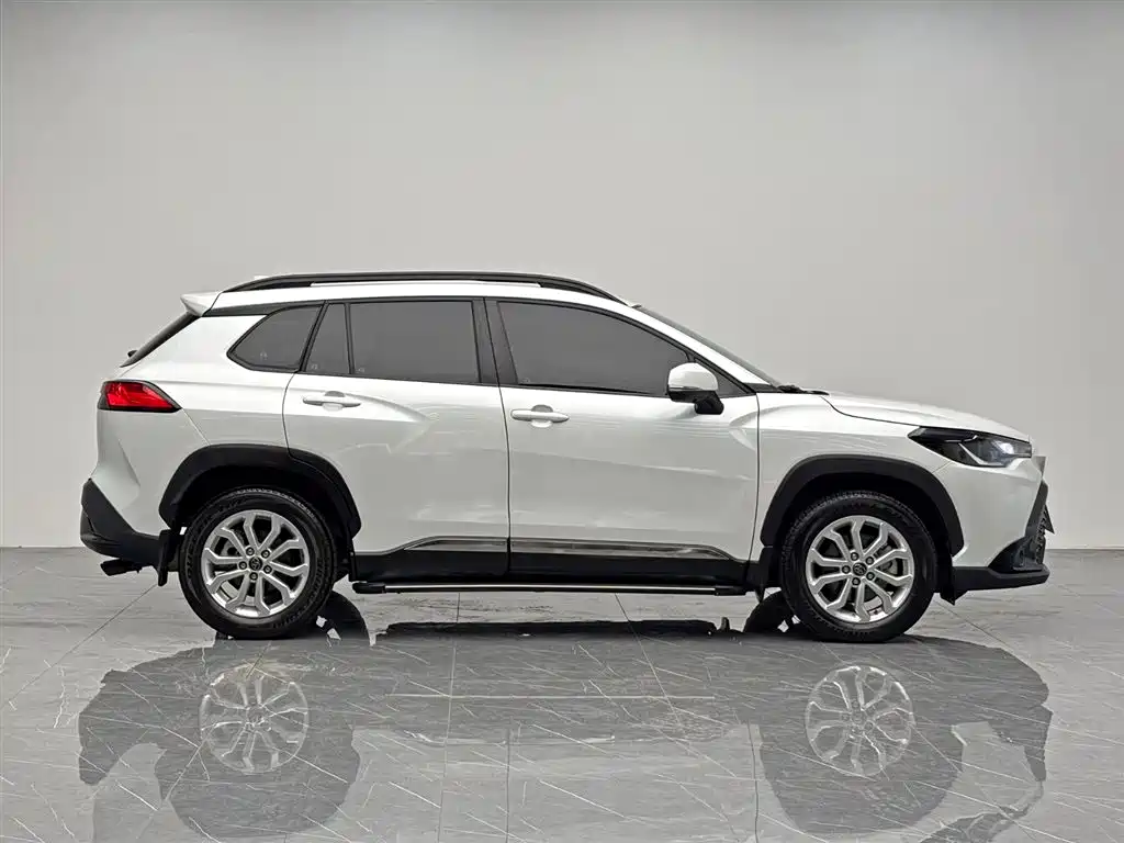 TOYOTA FENGLANDA