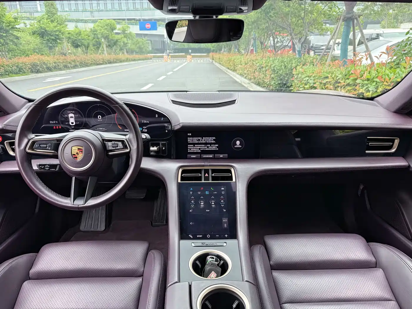 Porsche Taycan 2022 Taycan фото 9