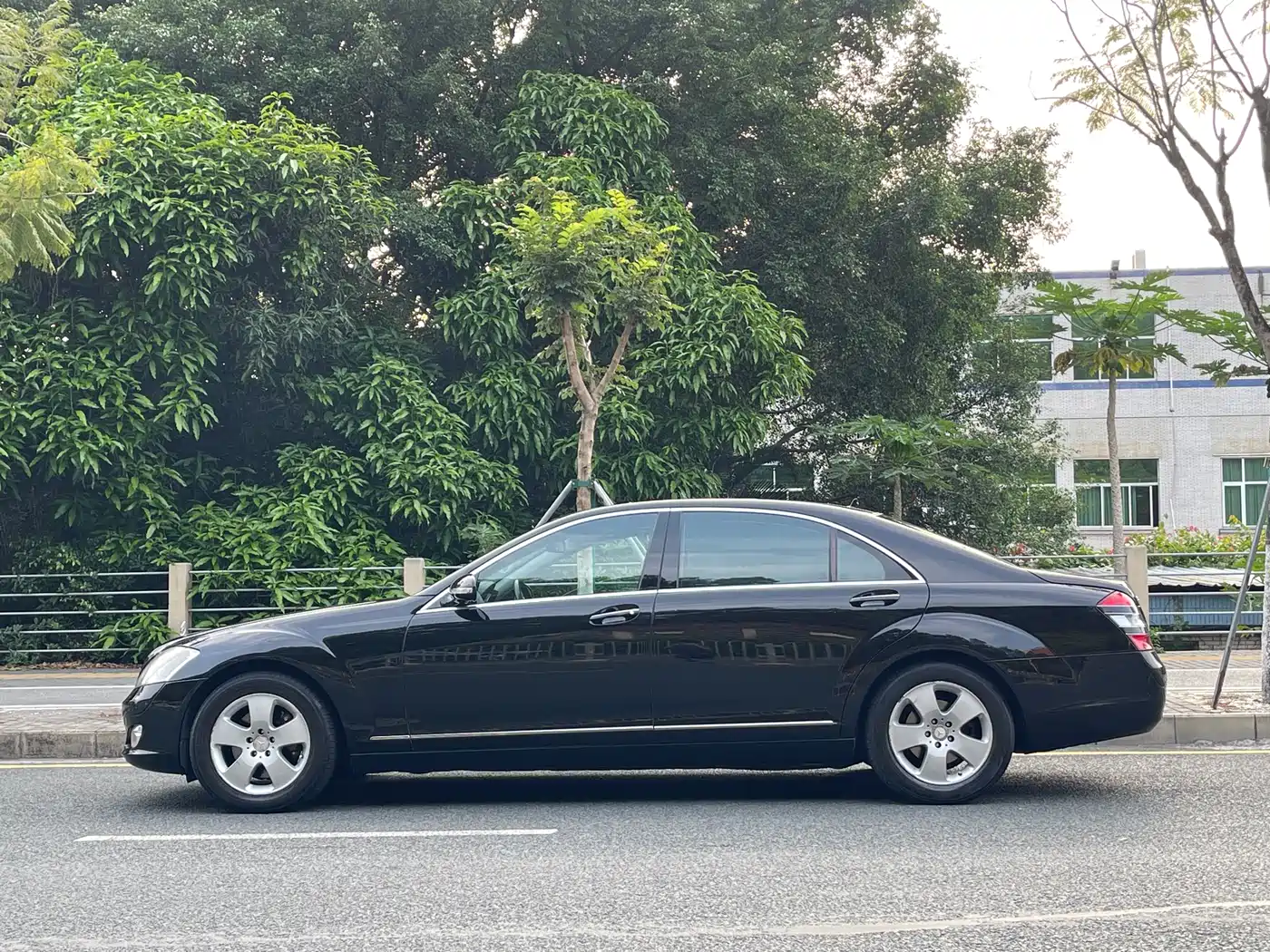 Mercedes-Benz S-Class 2008 Model S 300 L Luxury фото 3