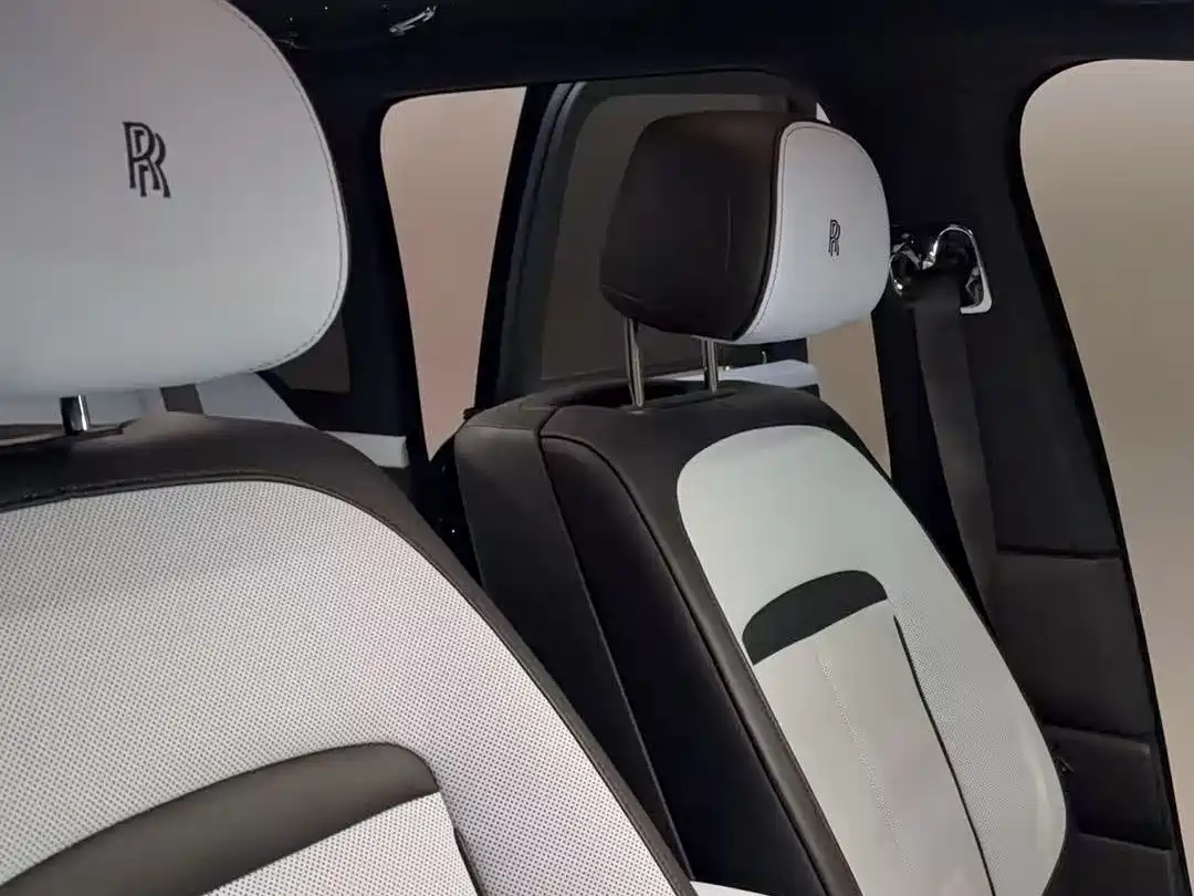 Rolls-Royce Cullinan 2024 2018 5-Seater Version