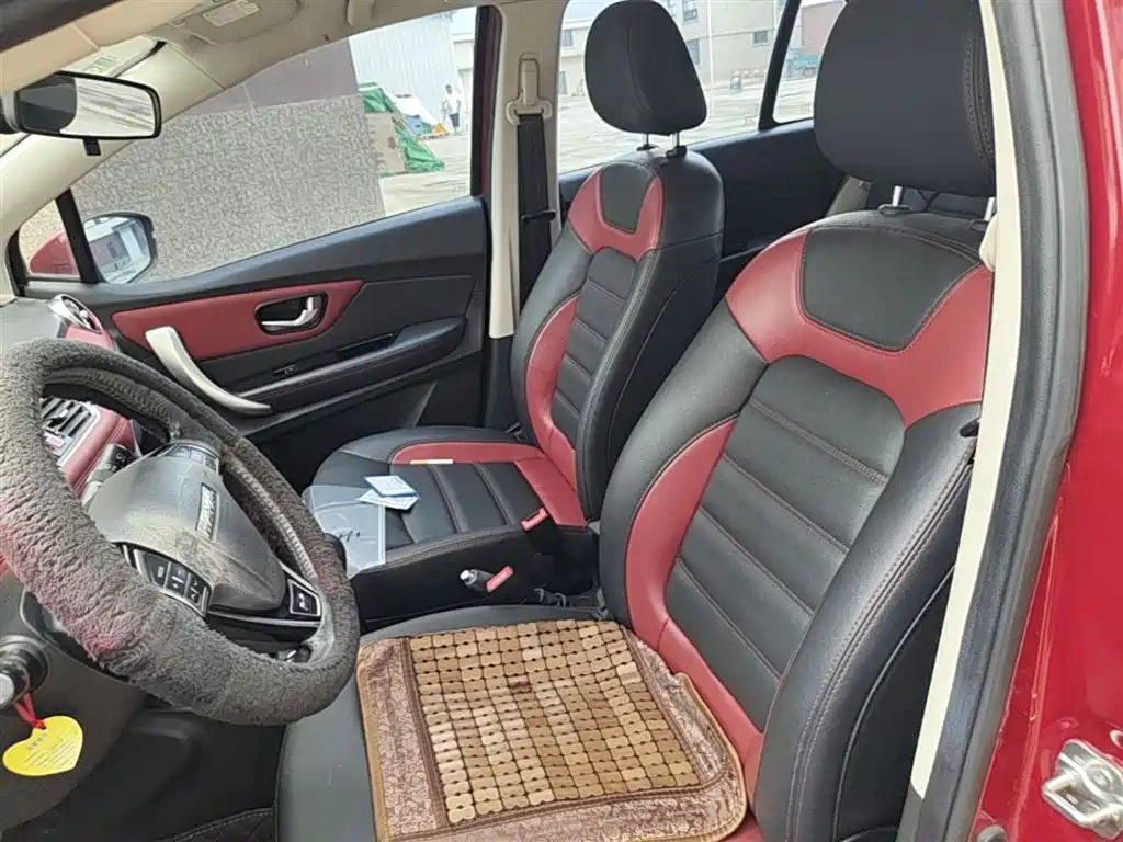 Haval H1 2016 Blue Label 1.5L AMT Luxury фото 15