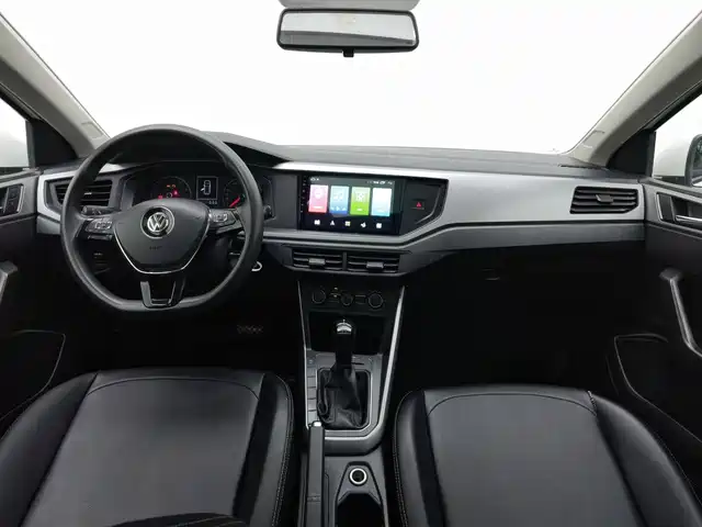 Volkswagen Polo 2019 Plus 1.5L Automatic Panorama Enjoyment Edition — фото 5