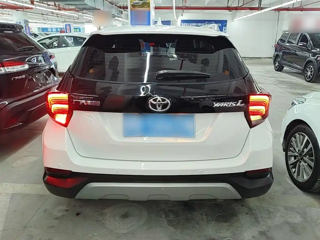 Toyota YARiS L Zhi Xuan 2022 Zhi Xuan X 1.5L CVT Luxury PLUS Edition фото 6