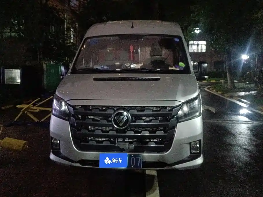 Photo 2 - Foton Tuyano