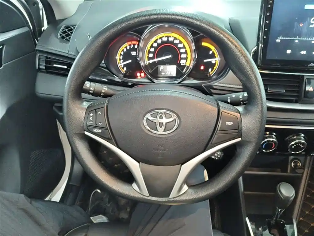 Toyota YARiS L Zhi Xuan 2022 Zhi Xuan X 1.5L CVT Luxury PLUS Edition фото 11