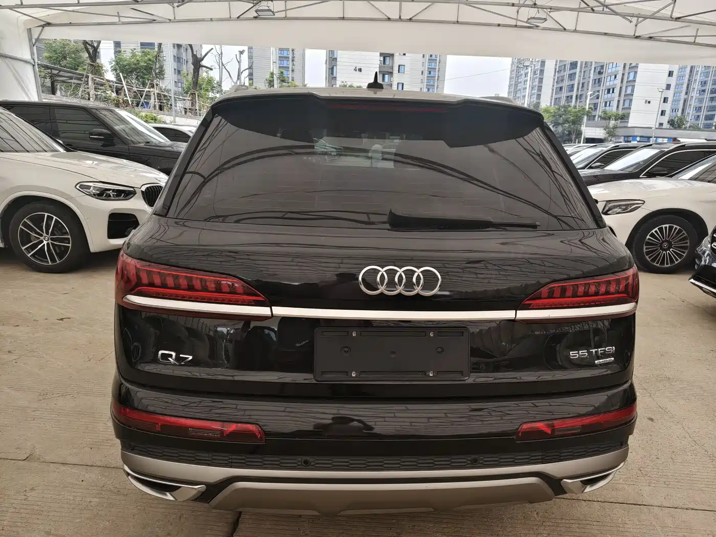 Фото 8 - Audi Q7