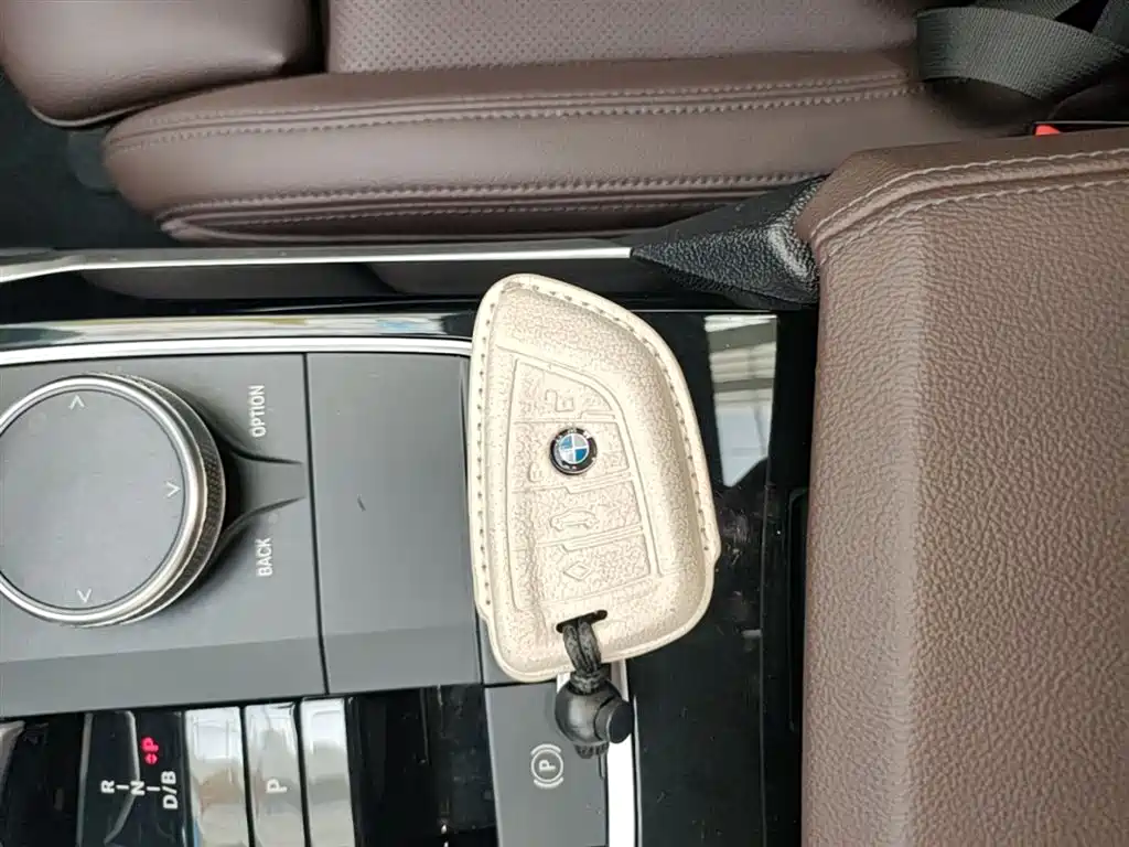 BMW i3 2022 eDrive 35 L фото 9