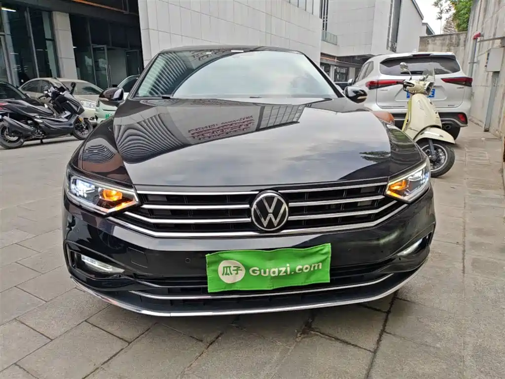 Volkswagen Magotan 2020 330TSI DSG Leading фото 3