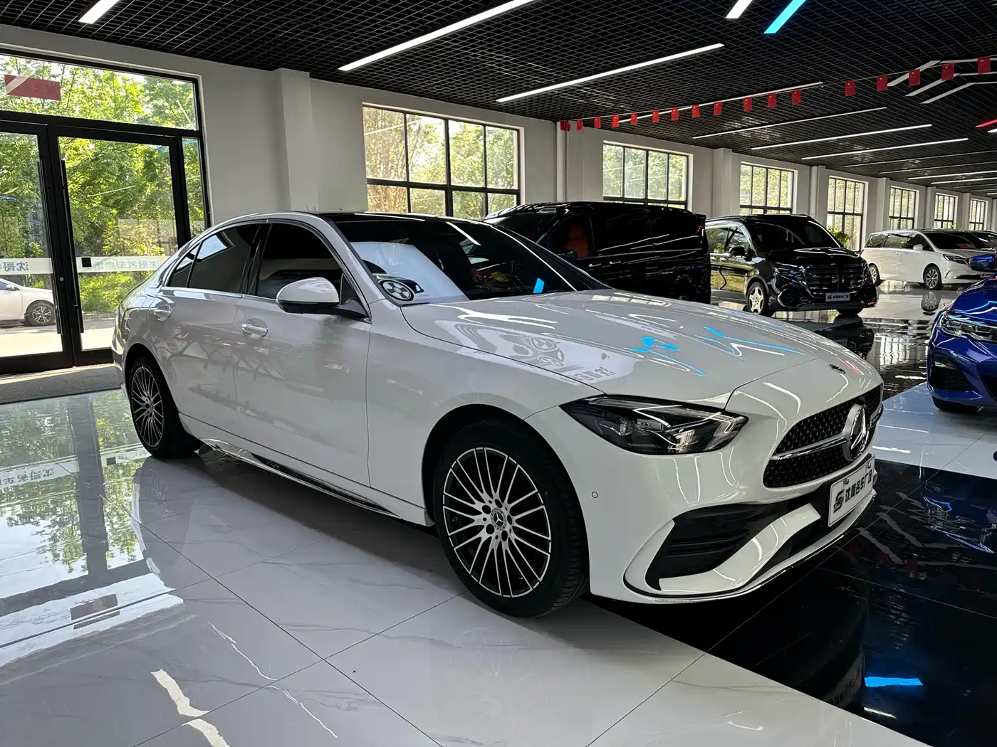 Mercedes-Benz C-Class 2025 C 260 L Sport Edition фото 3