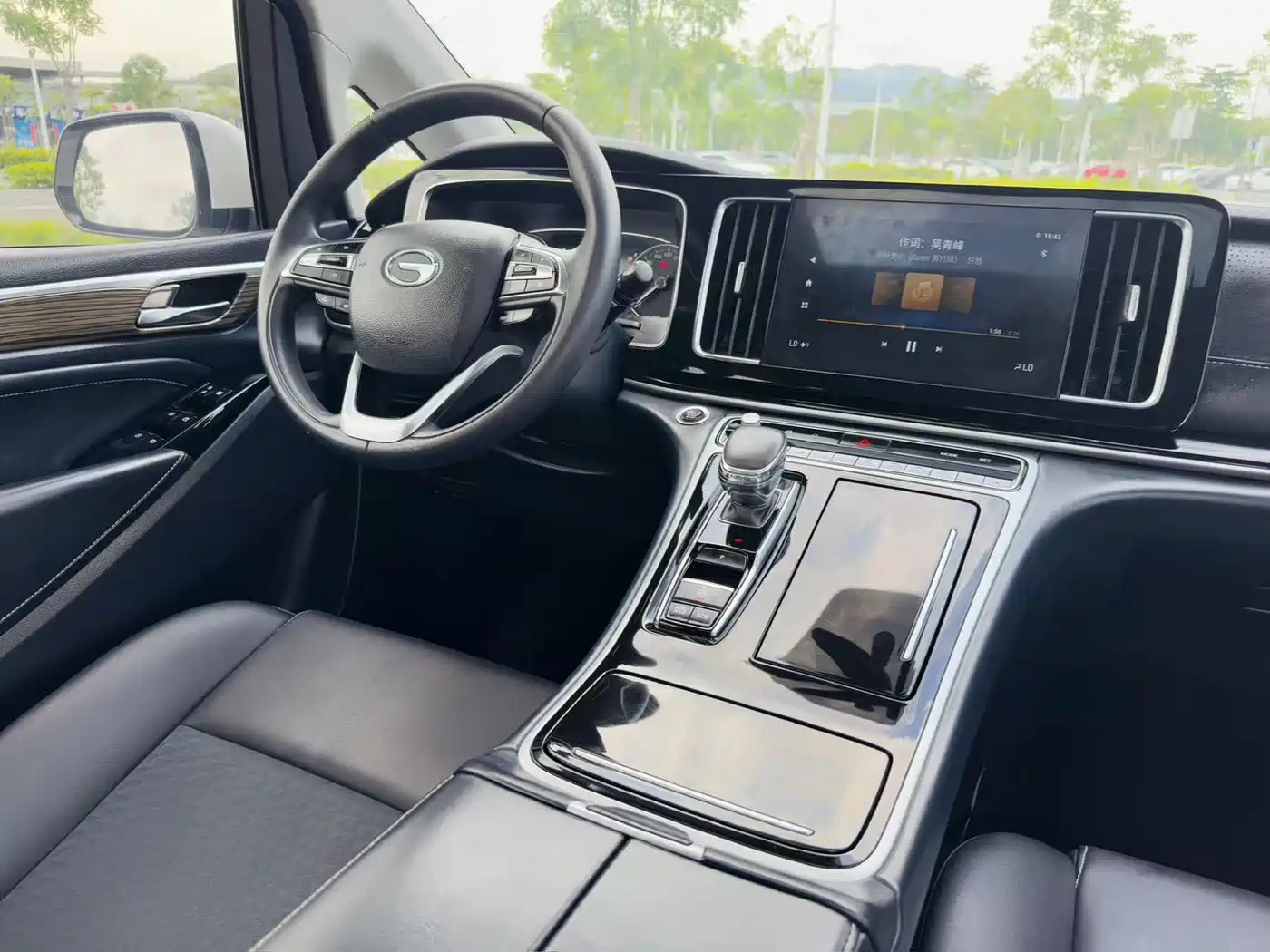 GAC Trumpchi Trumpchi M8 2024 Leadershow Series 390T Luxury Edition фото 20